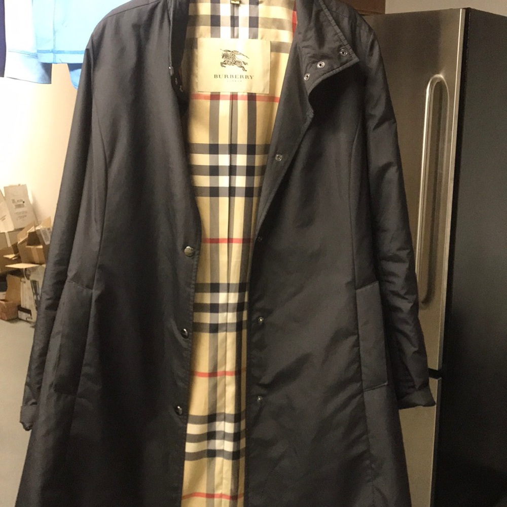 burbury raincoat
